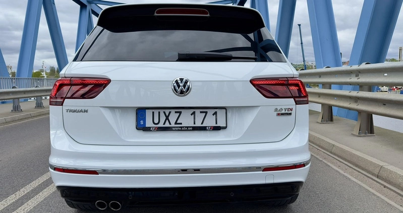 Volkswagen Tiguan cena 95999 przebieg: 173000, rok produkcji 2017 z Szczecin małe 326